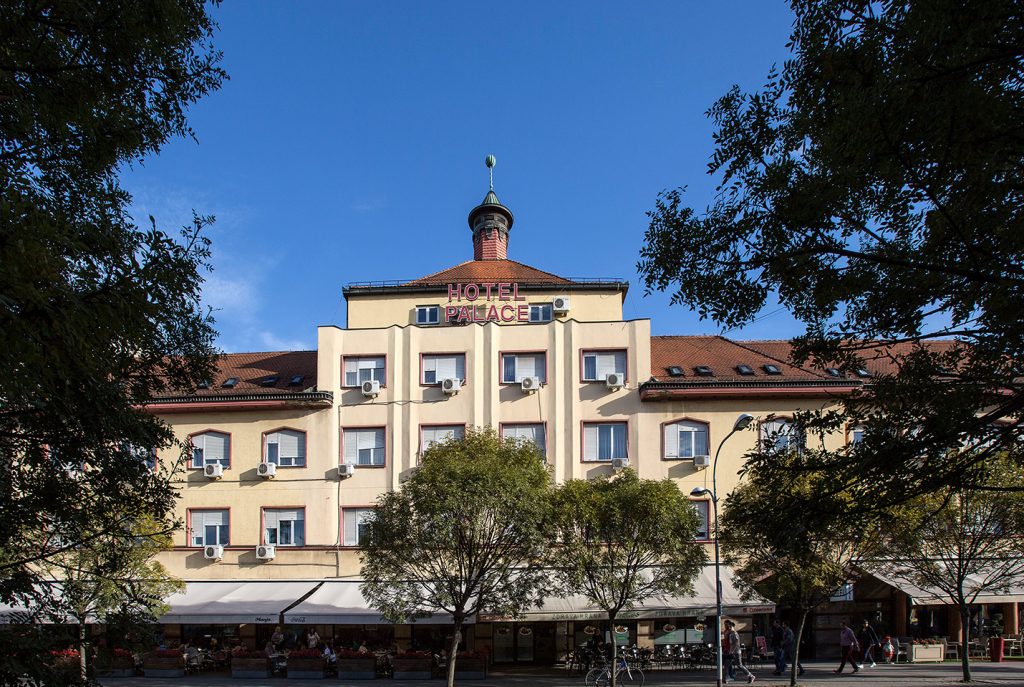 hotal palace